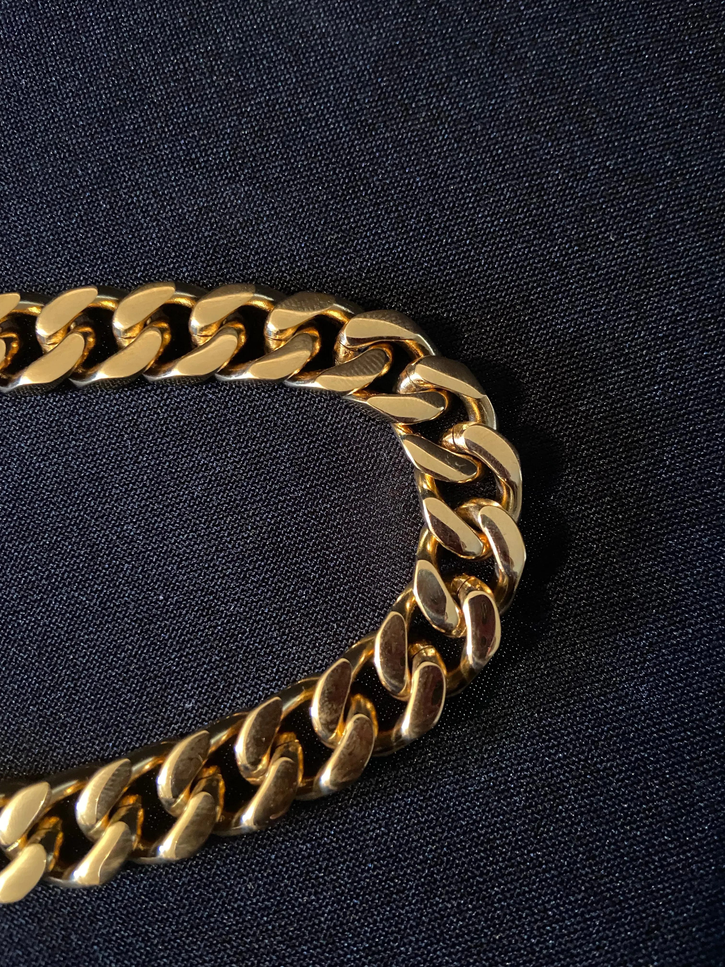 Cuban bracelet - gold (12mm)