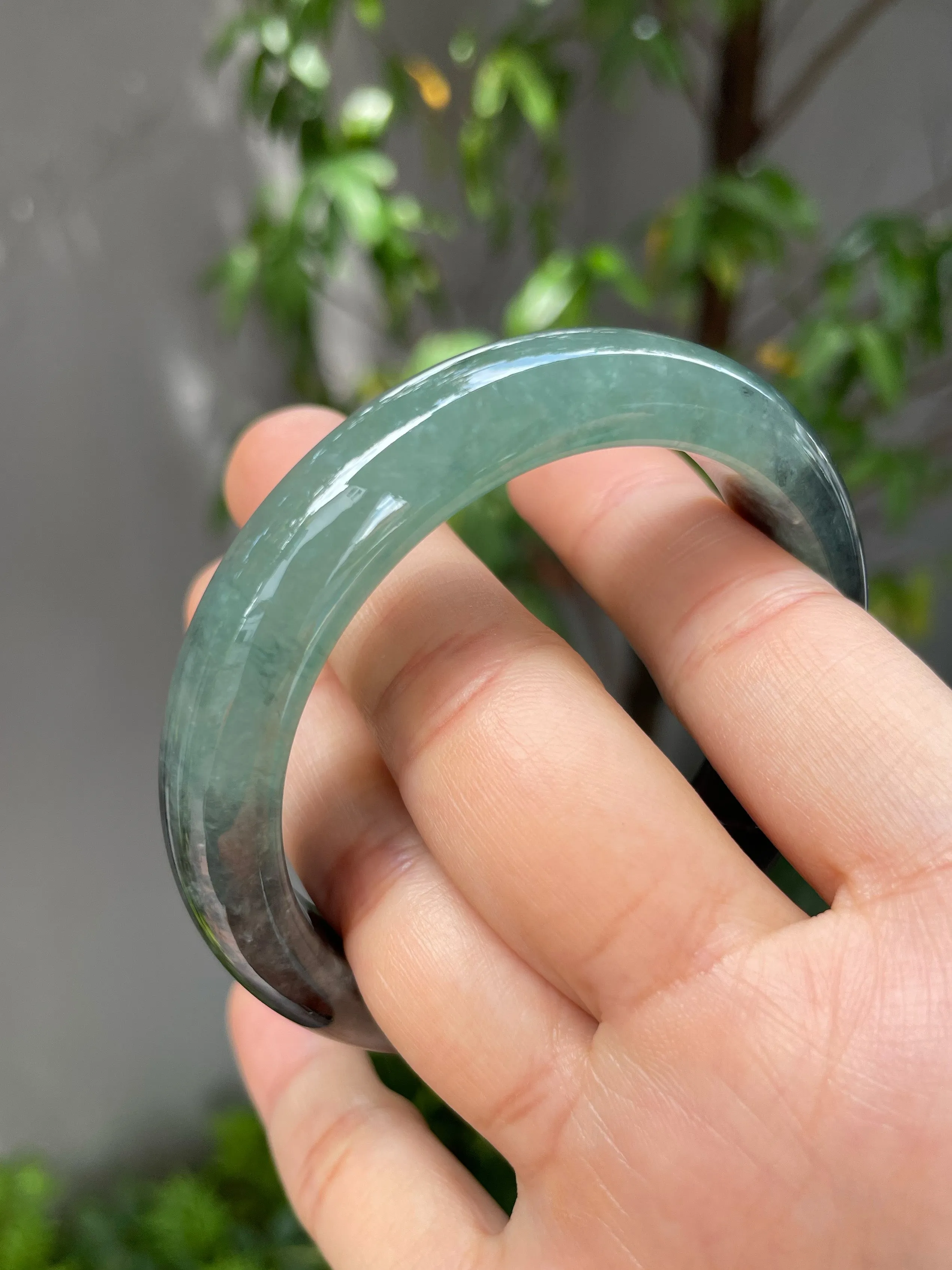 Icy Green With Black Jade Bangle | 57mm (NJBA072)