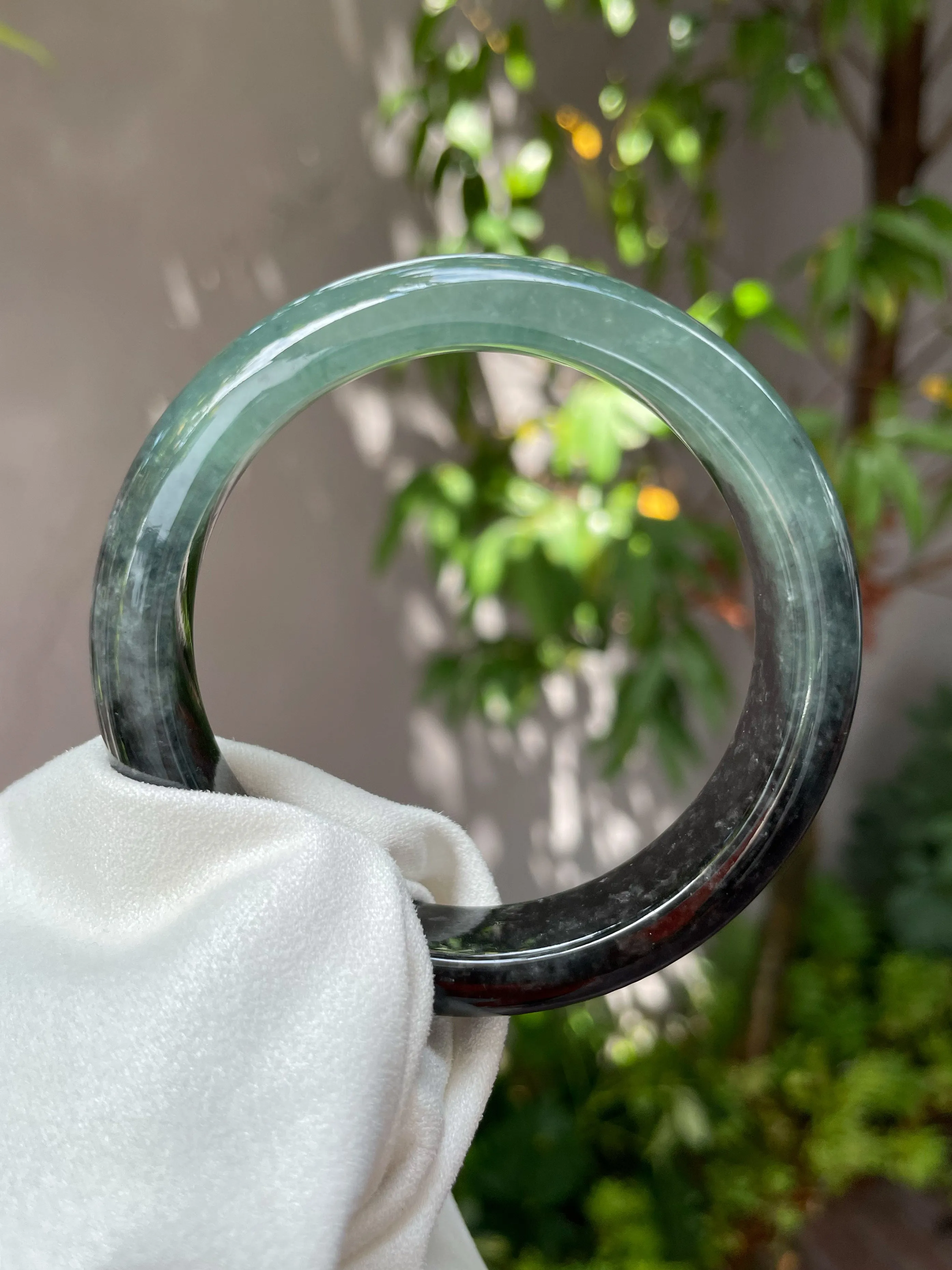 Icy Green With Black Jade Bangle | 57mm (NJBA072)