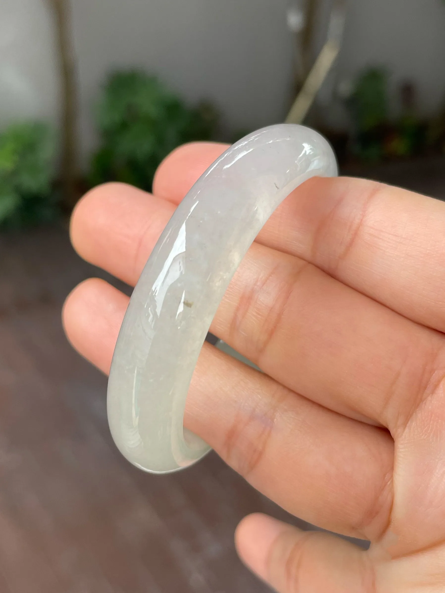 Icy Jadeite Bangle | 54mm (NJBA016)