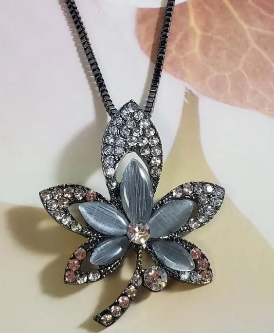 N675 Gun Metal Moonstone & Rhinestone Maple Leaf Necklace with FREE Earrings