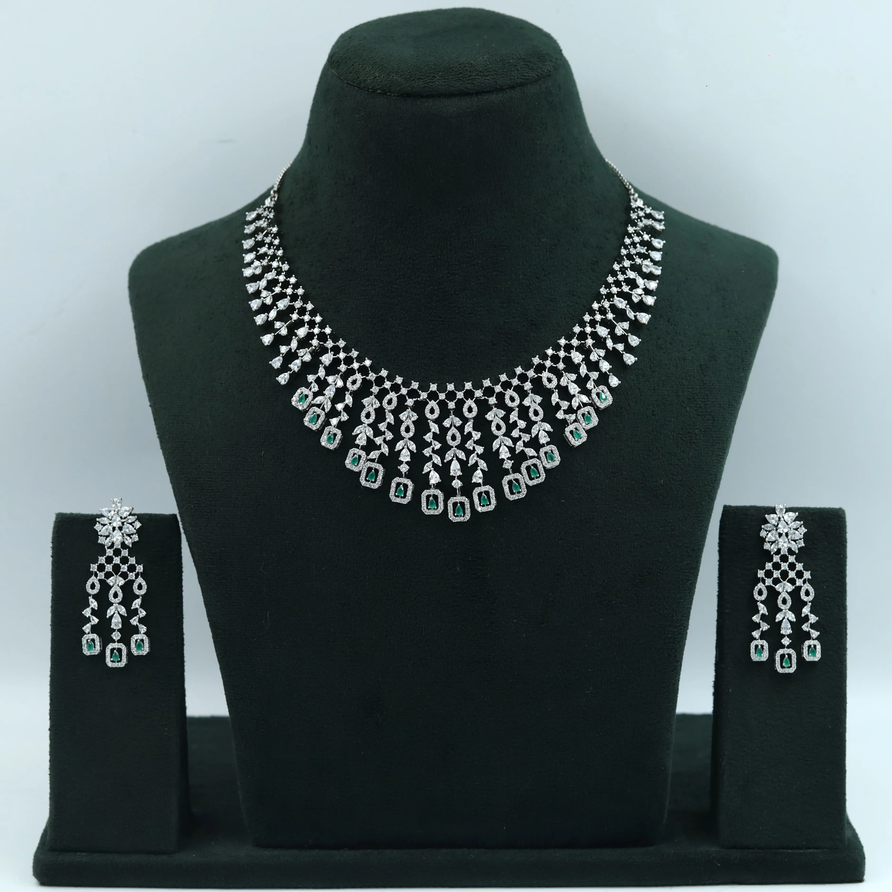 Round Neck Zircon/AD Necklace Set 6016-68