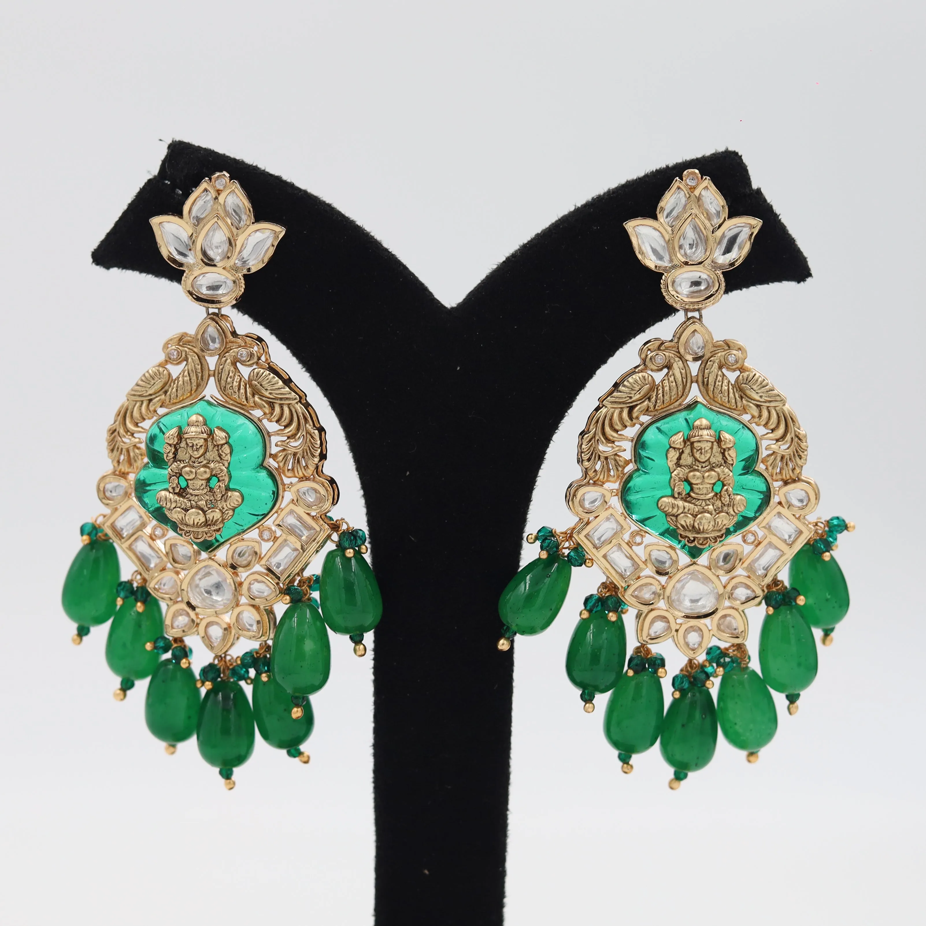 Trendy Kundan Heavy pendent set 4861-83